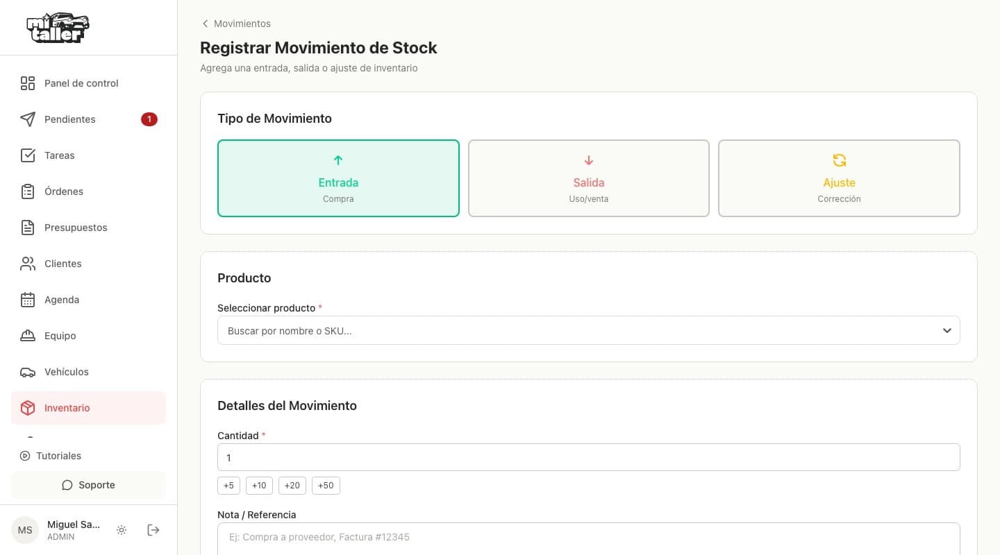 Pantalla Registrar Movimiento de Stock con los tipos Entrada, Salida y Ajuste